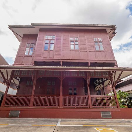 Oyo 1089 Baan Boran Hotell Bangkok Exteriör bild